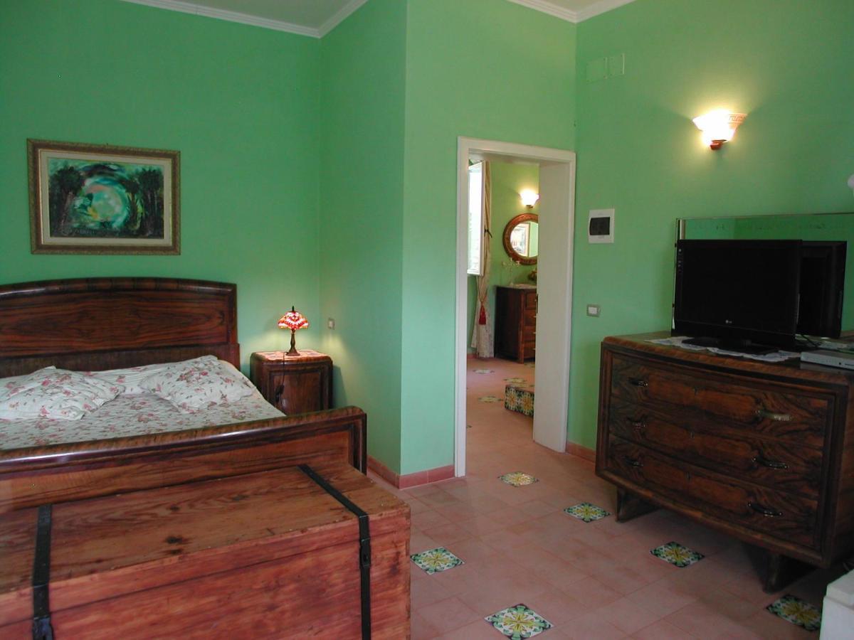 Les Chandelles San Menaio Bagian luar foto