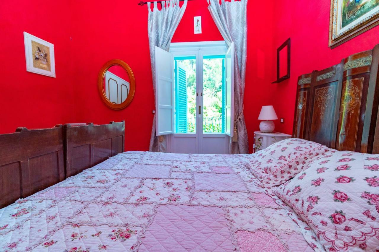 Les Chandelles San Menaio Bagian luar foto