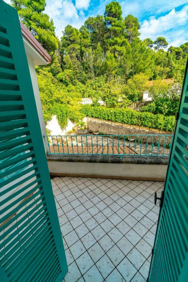 Les Chandelles San Menaio Bagian luar foto